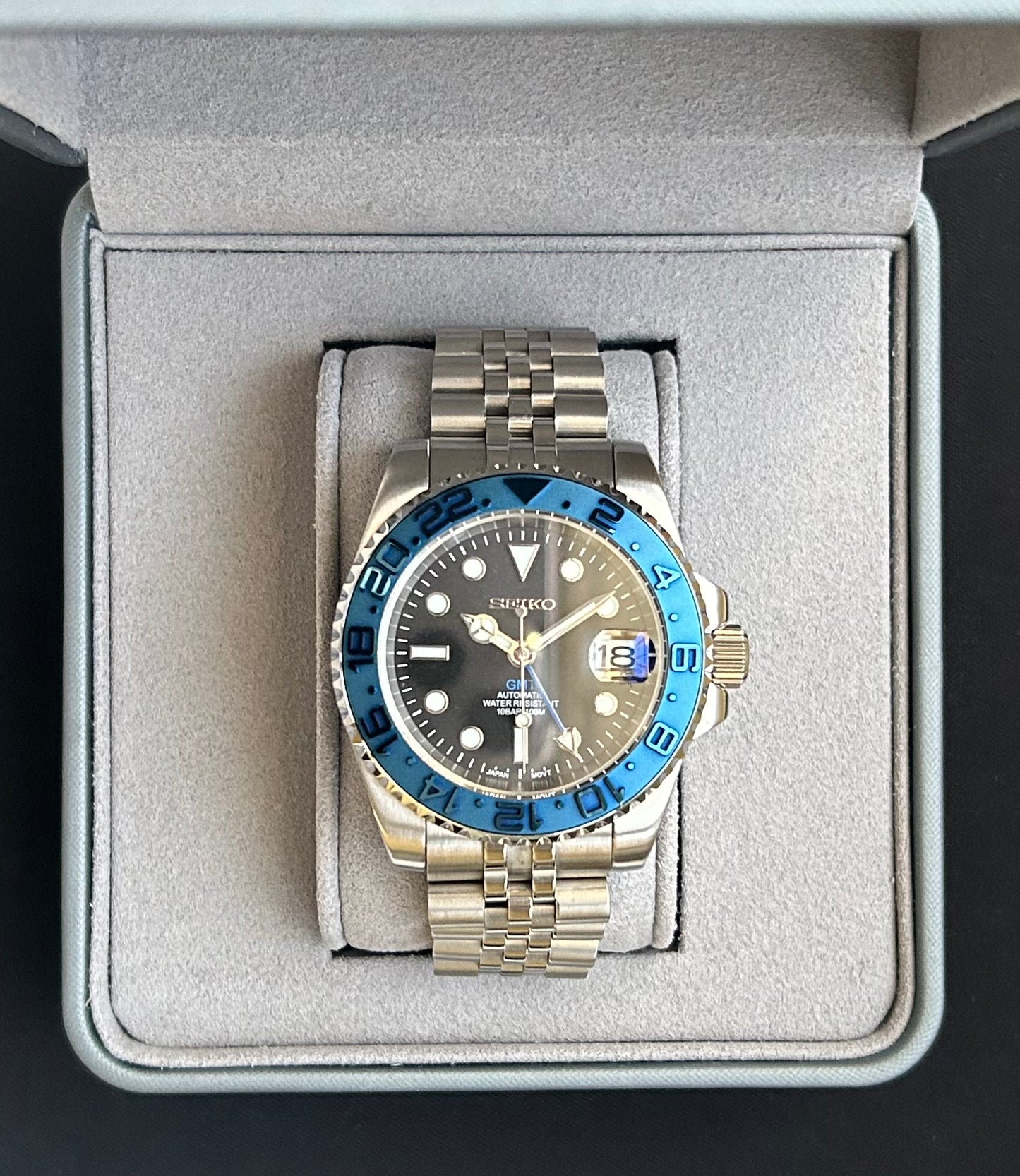 "GMT Blue Ring" watch